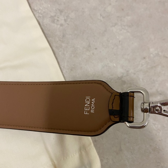 Fendi long guitar strap leather logo monogram new - Picture 2 of 4